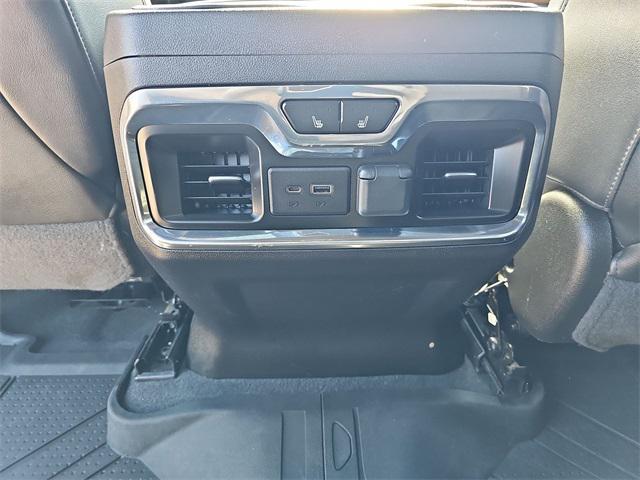 Photo of 2021 Iridescent Pearl Tricoat Chevrolet Silverado 1500