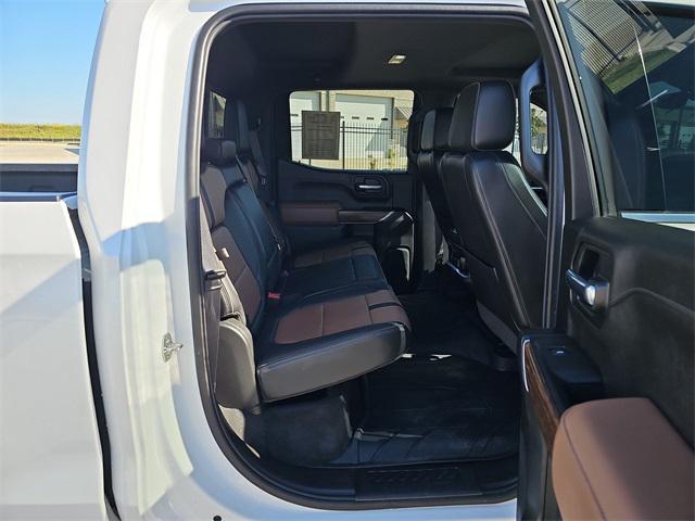 Photo of 2021 Iridescent Pearl Tricoat Chevrolet Silverado 1500