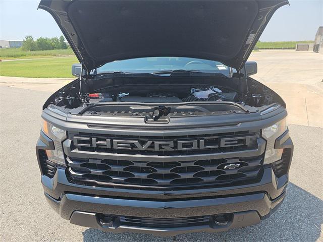 Photo of 2026 Black Chevrolet Silverado 1500