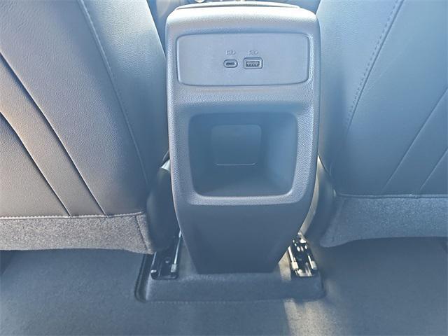 Photo of 2026 Summit White Chevrolet Trax