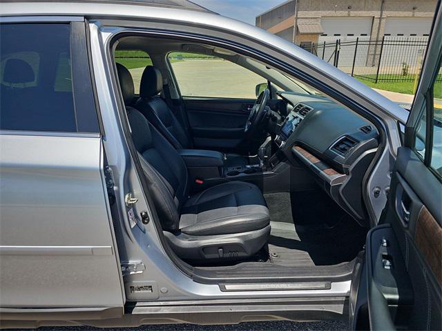 Photo of 2018 Ice Silver Metallic Subaru Outback