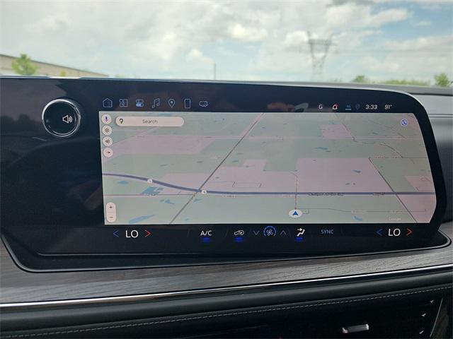Photo of 2025 Summit White Chevrolet Tahoe