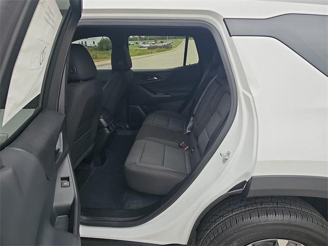 Photo of 2026 Summit White Chevrolet Equinox