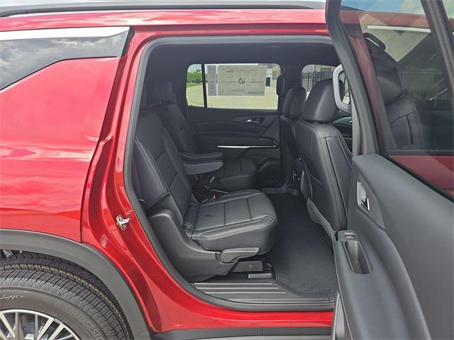 Photo of 2025 Radiant Red Tintcoat Chevrolet Traverse
