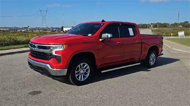 Photo of 2023 Red Hot Chevrolet Silverado 1500