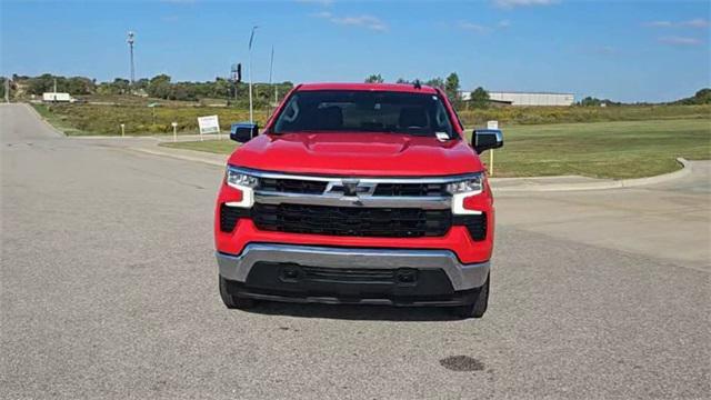 Photo of 2023 Red Hot Chevrolet Silverado 1500