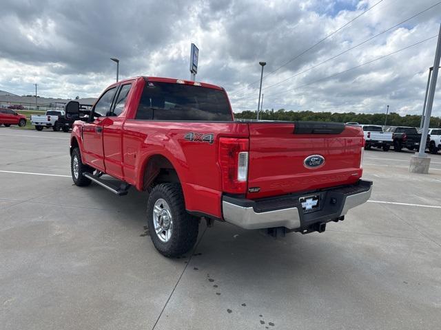Photo of 2017 Race Red Ford F-250