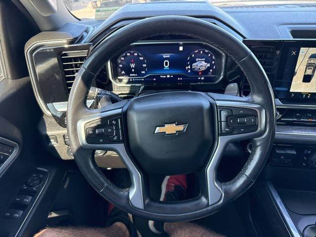 Photo of 2022 Iridescent Pearl Tricoat Chevrolet Silverado 1500