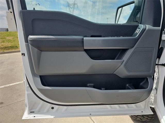 Photo of 2023 Oxford White Ford F-150