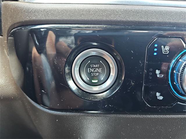 Photo of 2022 Pacific Blue Metallic GMC Sierra 1500