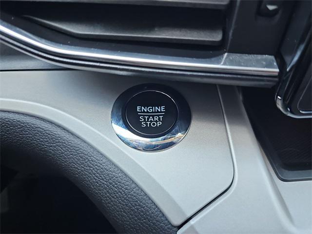 Photo of 2024 Black Metallic Ford Explorer