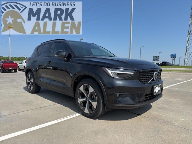 2023 Volvo XC40