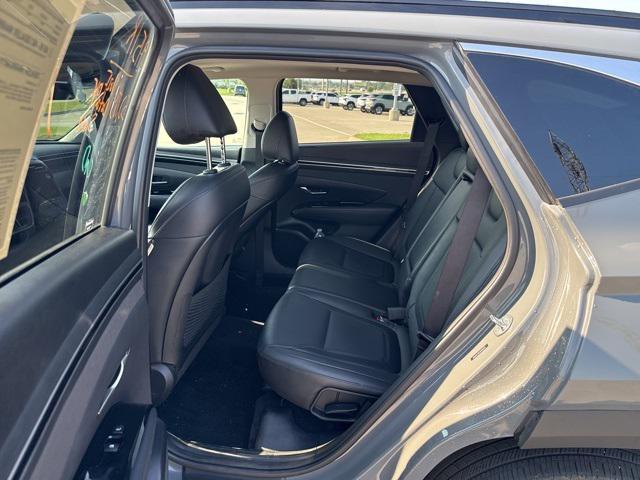 Photo of 2024 Hampton Gray Hyundai TUCSON