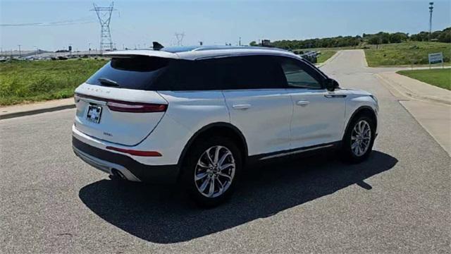 Photo of 2022 Pristine White Metallic Tri-Coat Lincoln Corsair