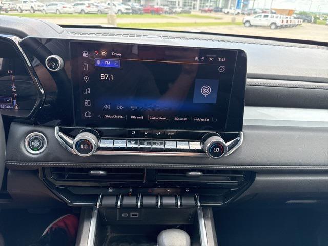 Photo of 2023 Sterling Gray Metallic Chevrolet Colorado