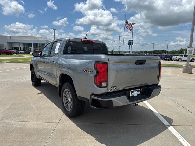 Photo of 2023 Sterling Gray Metallic Chevrolet Colorado