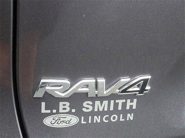 Photo of 2025 Magnetic Gray Metallic Toyota RAV4 Hybrid