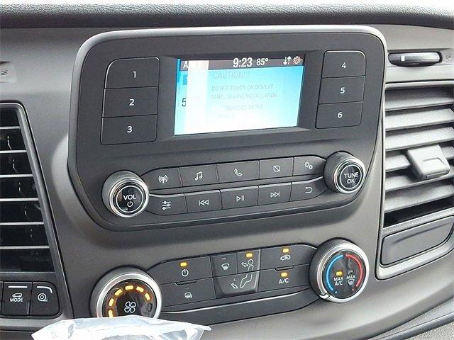 Photo of 2025 Oxford White Ford Transit-250