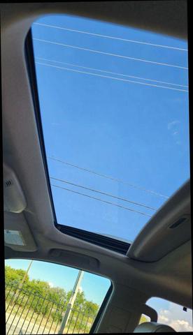 Photo of 2018 White Toyota Sequoia