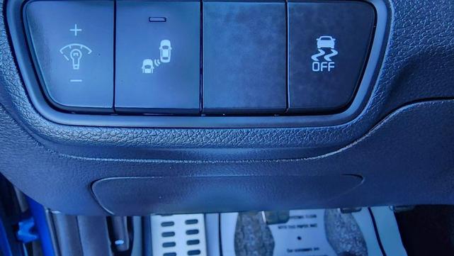 Photo of 2024 Blue Kia Forte