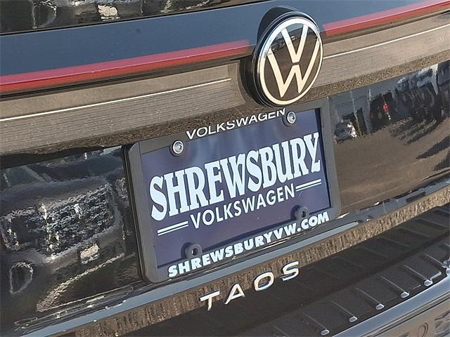 Photo of 2025 Deep Black Pearl Volkswagen Taos