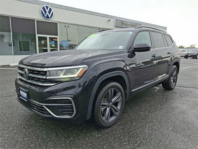Photo of 2021 Black Volkswagen Atlas