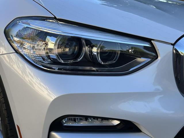 Photo of 2019 Mineral White Metallic BMW X3