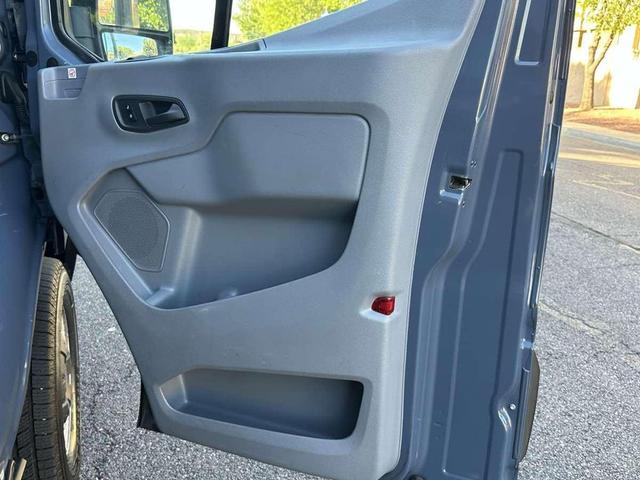 Photo of 2019 Blue Jeans Metallic Ford Transit-250