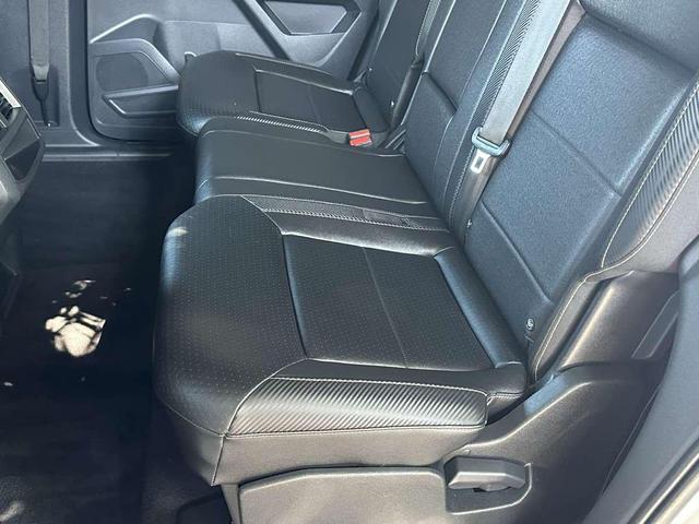 Photo of 2021 Oryx White Pearl Volkswagen Atlas Cross Sport