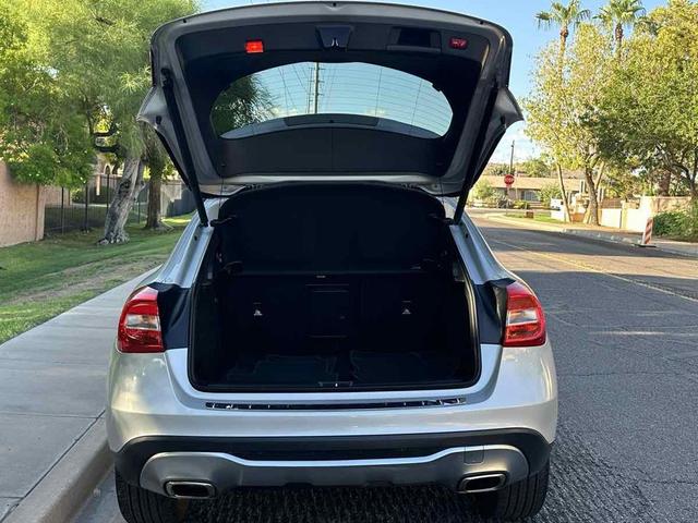 Photo of 2018 Mountain Grey Metallic Mercedes-Benz GLA 250