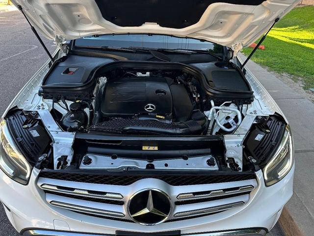 Photo of 2021 Polar White Mercedes-Benz GLC 300