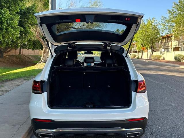 Photo of 2021 Polar White Mercedes-Benz GLC 300