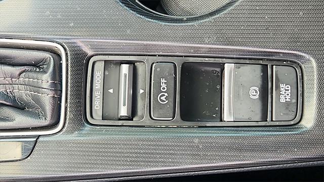 Photo of 2023 Lunar Silver Metallic Honda Civic