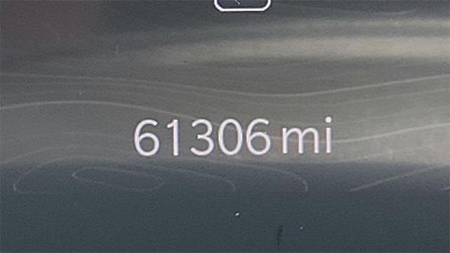 Photo of 2023 Diamond Black Crystal Pearlcoat Jeep Grand Cherokee
