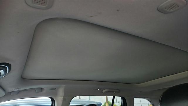 Photo of 2023 Diamond Black Crystal Pearlcoat Jeep Grand Cherokee