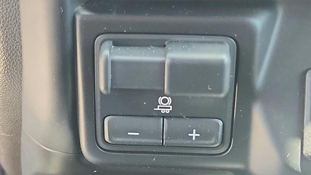 Photo of 2021 White Frost Tricoat GMC Sierra 1500