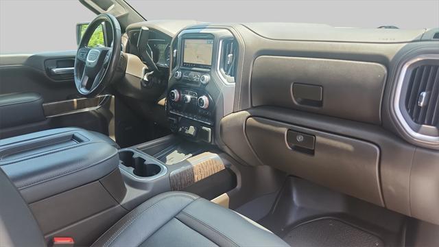 Photo of 2021 White Frost Tricoat GMC Sierra 1500