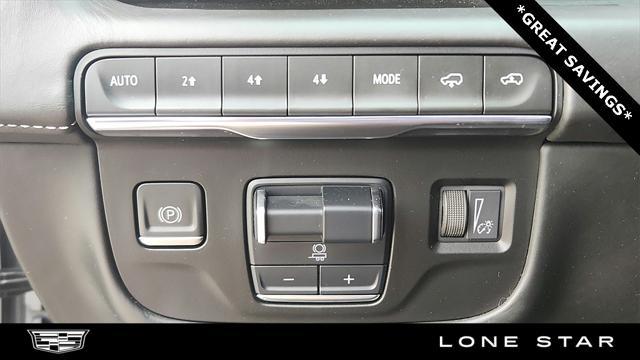 Photo of 2022 Crystal White Tricoat Cadillac Escalade
