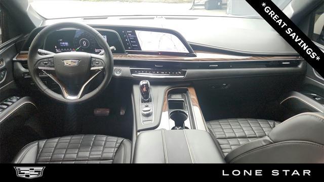 Photo of 2022 Crystal White Tricoat Cadillac Escalade