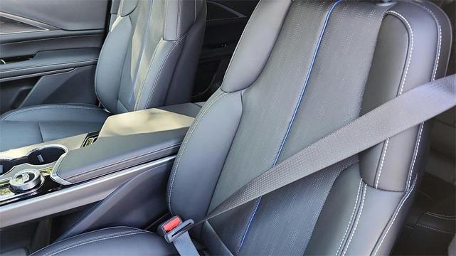 Photo of 2025 Argent Silver Metallic Cadillac LYRIQ