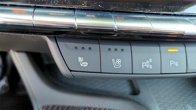 Photo of 2025 Summit White Cadillac CT5
