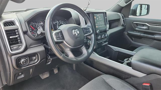Photo of 2023 Diamond Black Crystal Pearlcoat RAM 1500
