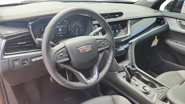 Photo of 2025 Stellar Black Metallic Cadillac XT6