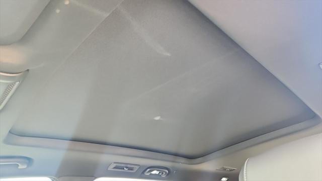 Photo of 2025 Stellar Black Metallic Cadillac XT6