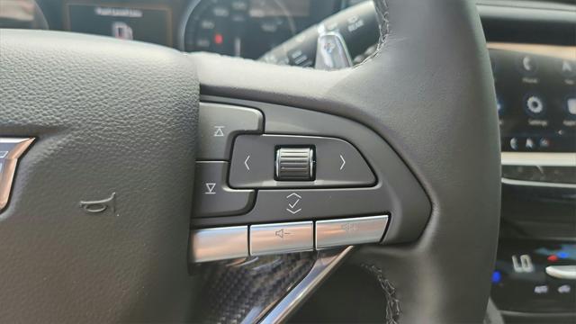 Photo of 2025 Stellar Black Metallic Cadillac XT6