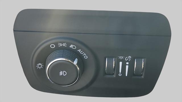 Photo of 2022 Ember Pearlcoat Jeep Grand Cherokee L