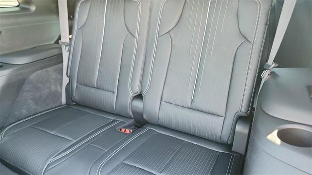 Photo of 2026 Argent Silver Metallic Cadillac VISTIQ