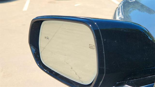 Photo of 2026 Argent Silver Metallic Cadillac VISTIQ