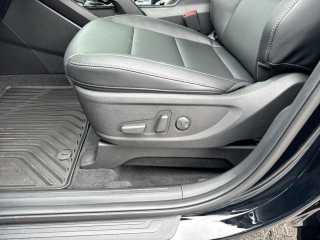 Photo of 2025 Ebony Black Kia Telluride