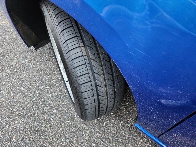Photo of 2017 Kinetic Blue Chevrolet Cruze